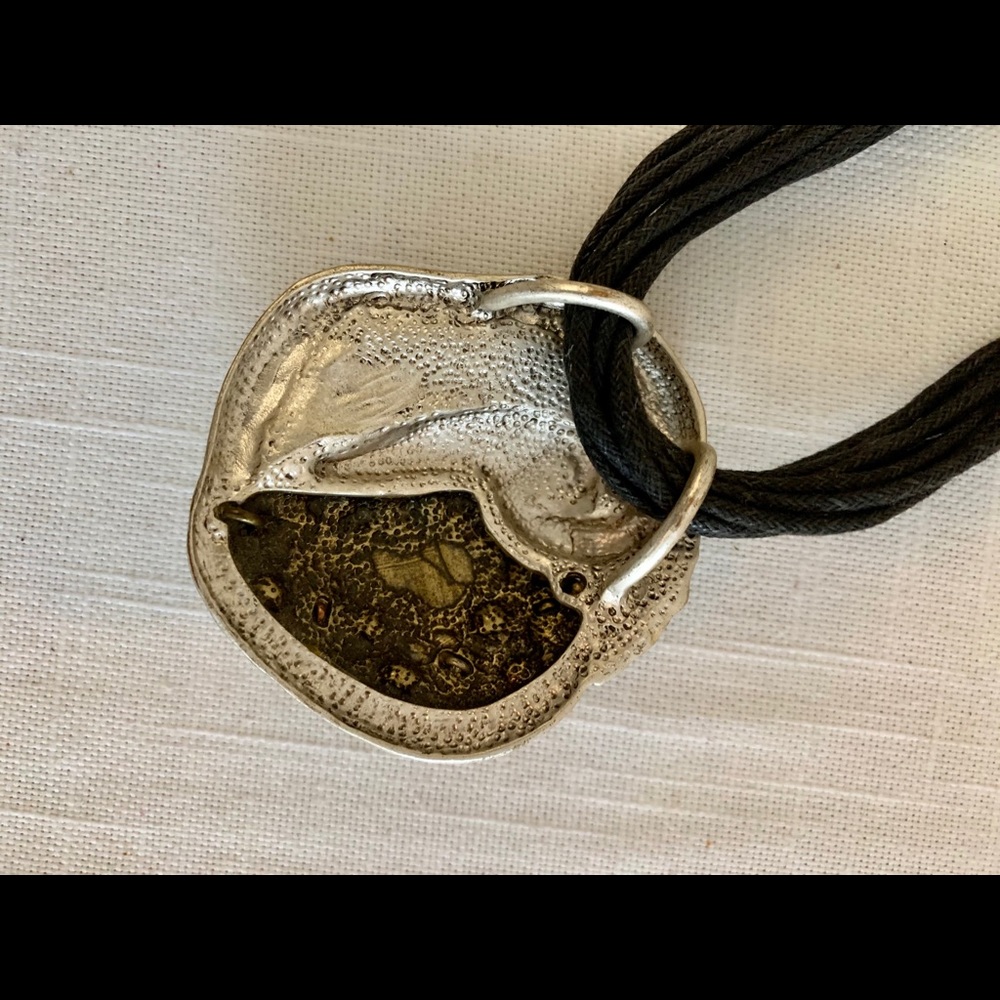 Necklace - Picture 4 of 4
